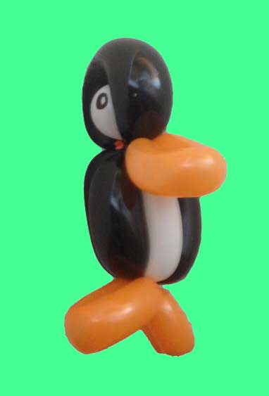Pinguin aus Ballons